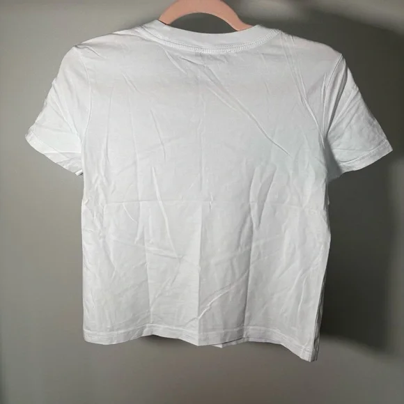 Zara Women’s Classic White Short Sleeve Tee - Picture 4 of 8
